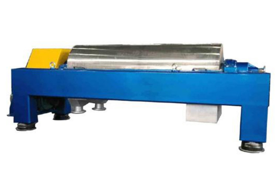 سانتریفیوژ تریکانتر تفکیک لجن افشان سه فاز افقی SKF
